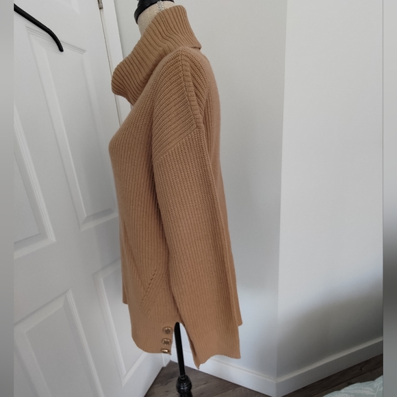 Karl Lagerfeld Paris Turtleneck Sweater Sz. Small - Picture 2 of 4